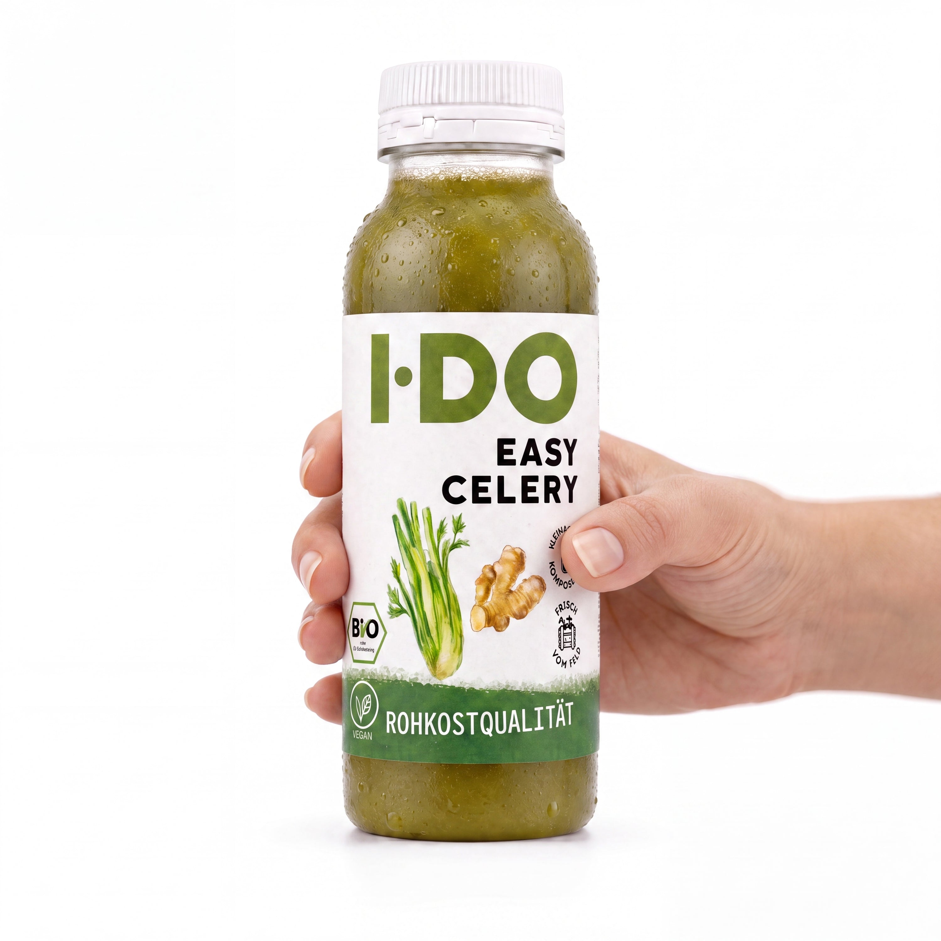 Easy Celery – I·DO Bio-Saft, 240-ml-Flasche in der Hand